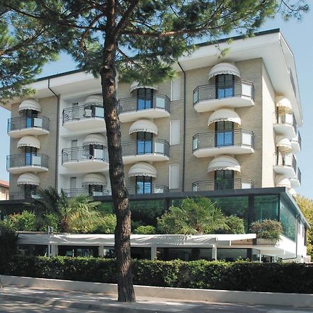 Hotel Liverpool Червія Екстер'єр фото